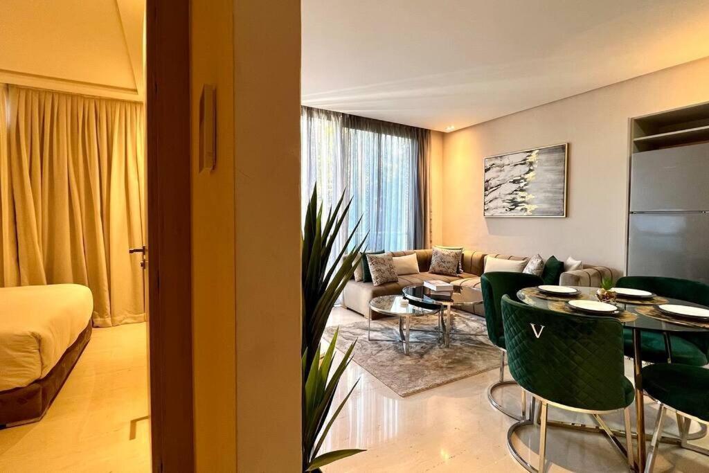 Queen Suite- Garden View In Ain Diab- By Appartali Casablanca